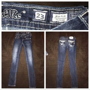 Miss Me Mid Rise Skinny Jeans size 23 Inseam 33